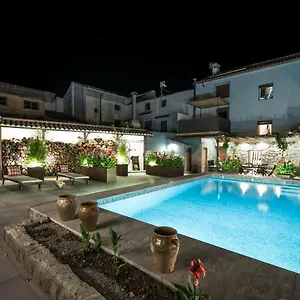 Hotel Manuel De La Capilla, Arbuniel